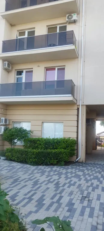 Квартира с балконом у моря