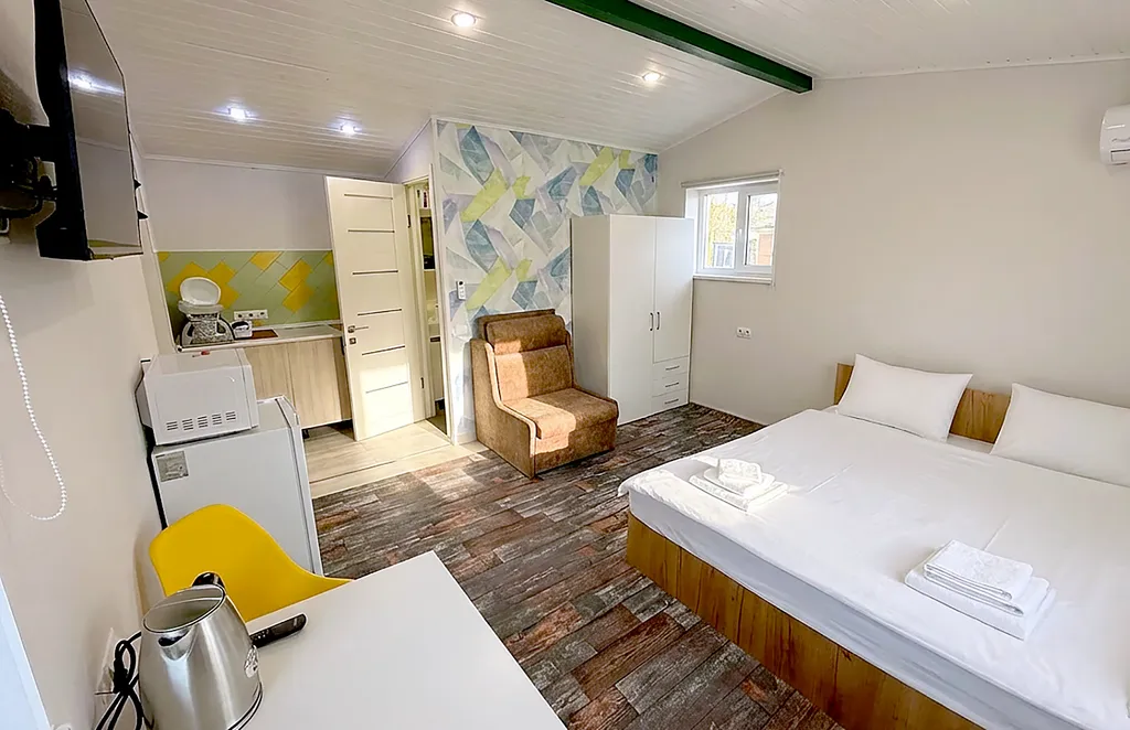 Комфортные апартаменты с балконом