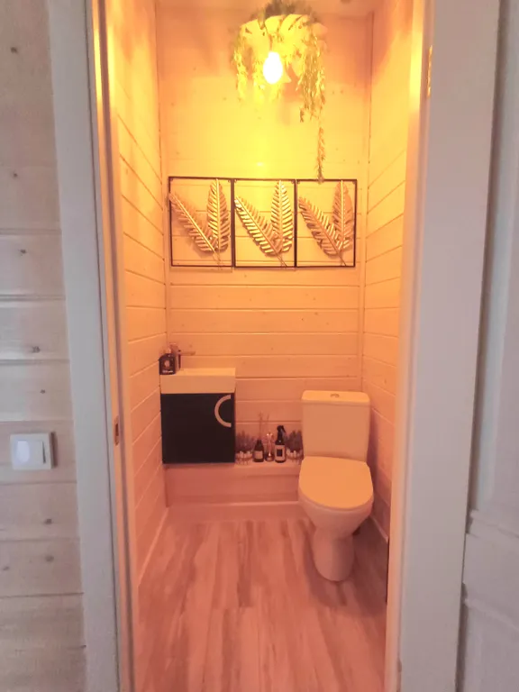 Уютный дом в современном стиле рядом с гоночной трассой на Новой Риге