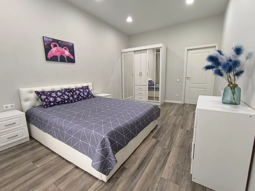 Просторная квартира в центре с парковкой