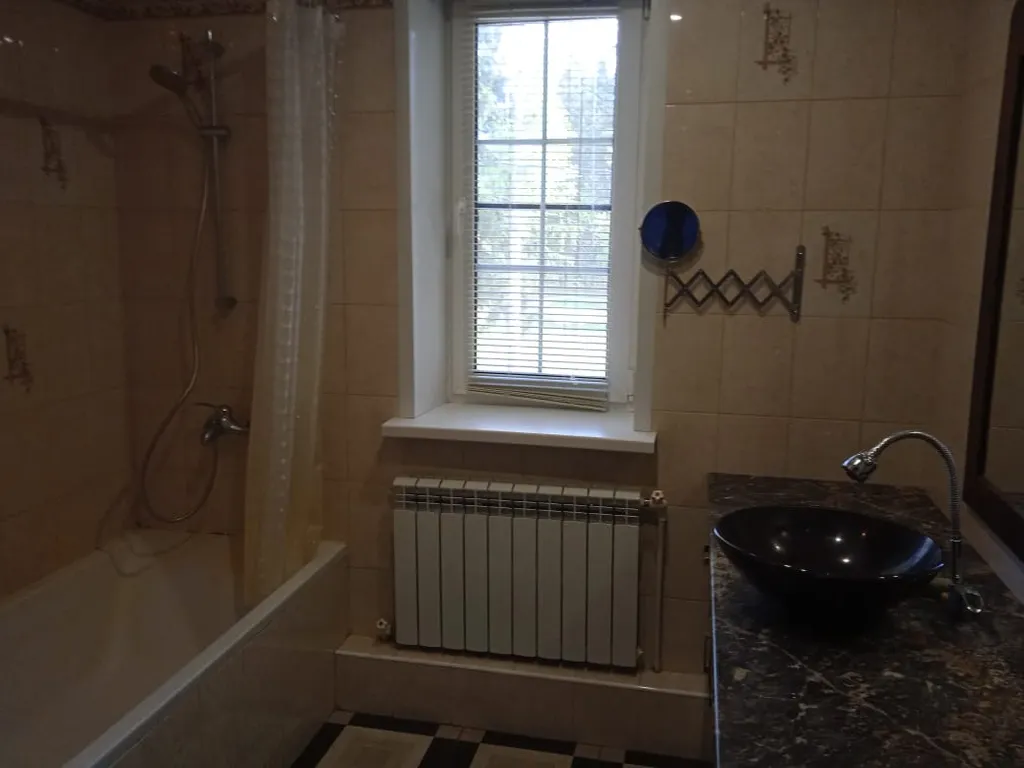 5-комнатный Дом