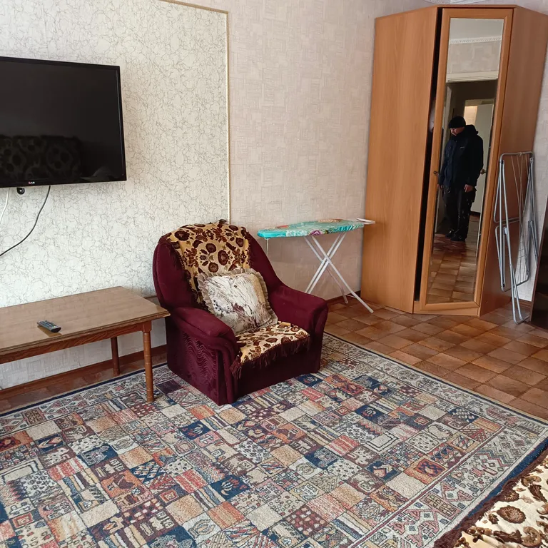 Квартира расположена рядом у моря