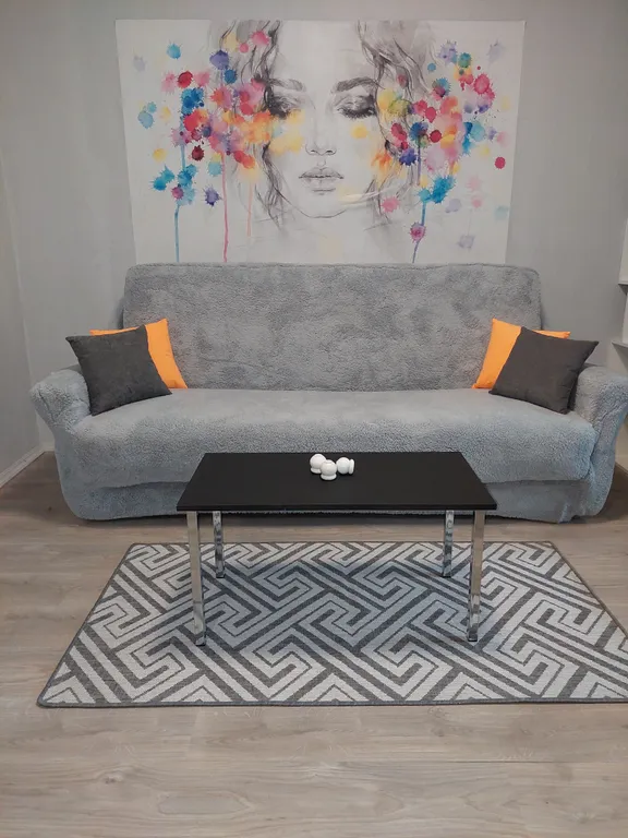 Квартира возле крупного ТЦ Дворец