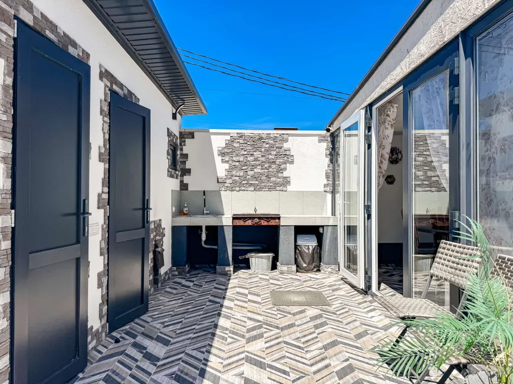 5-комнатный Дом