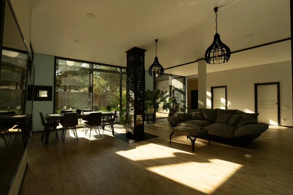 Дизайнерский коттедж с садом на крыше