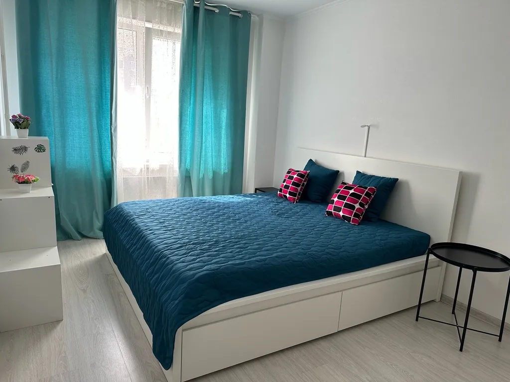 Квартира Отличная двушка у леса — аренда посуточно в Тольятти