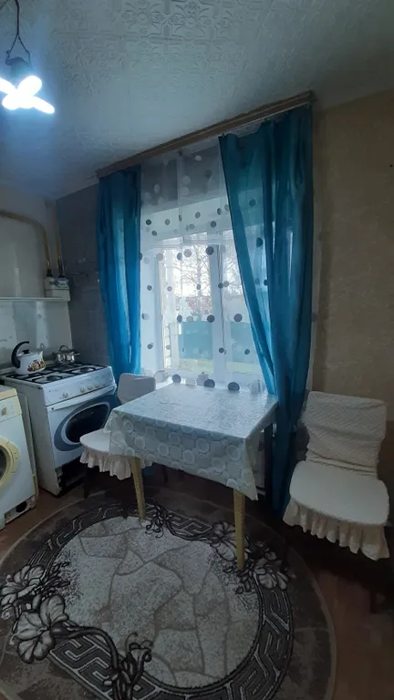 Уютная и вместительная трёхкомнатная квартира — аренда посуточно в Бежецк