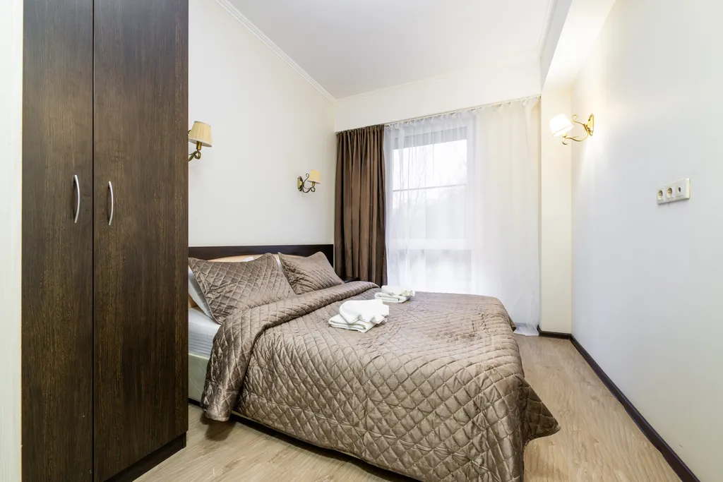 Классические апартаменты с двумя спальнями и ванной, 1 этаж