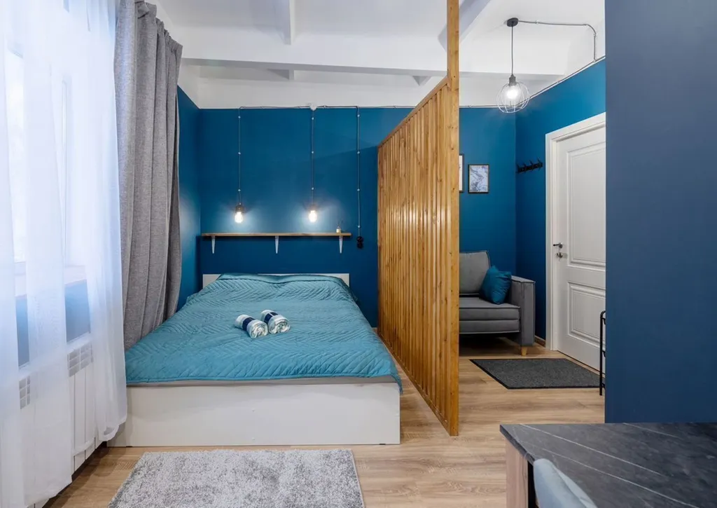 Квартира Уютная cтудия в цeнтpe города — аренда посуточно в Киров