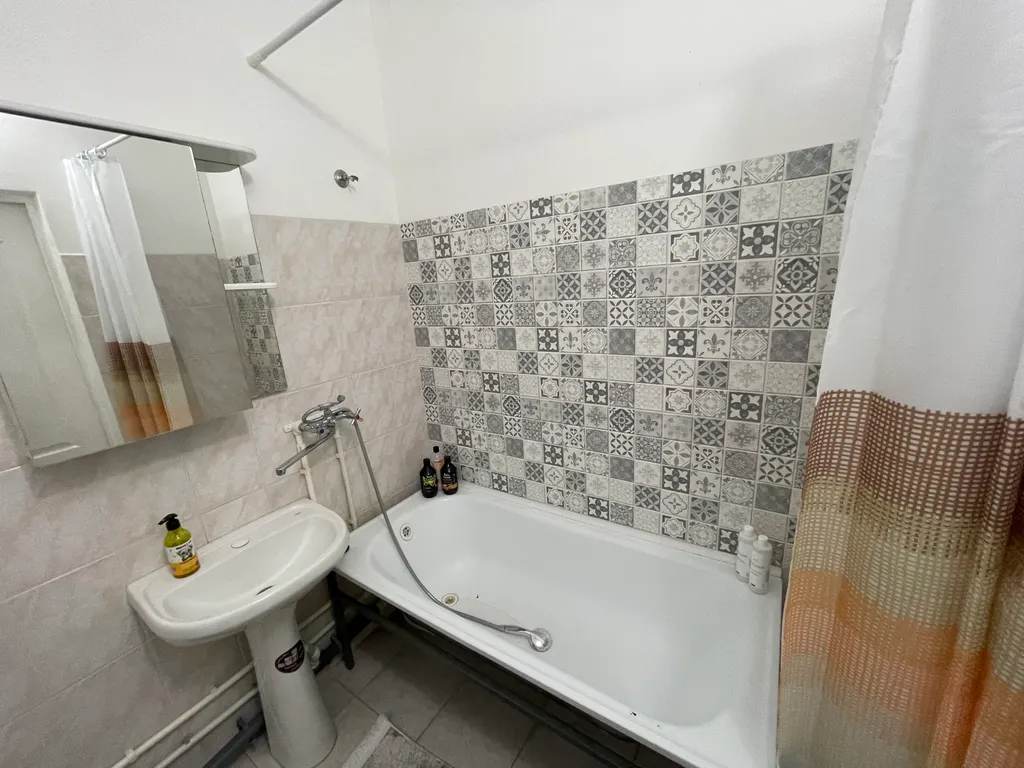 Уютная чистая квартира в спальном районе города