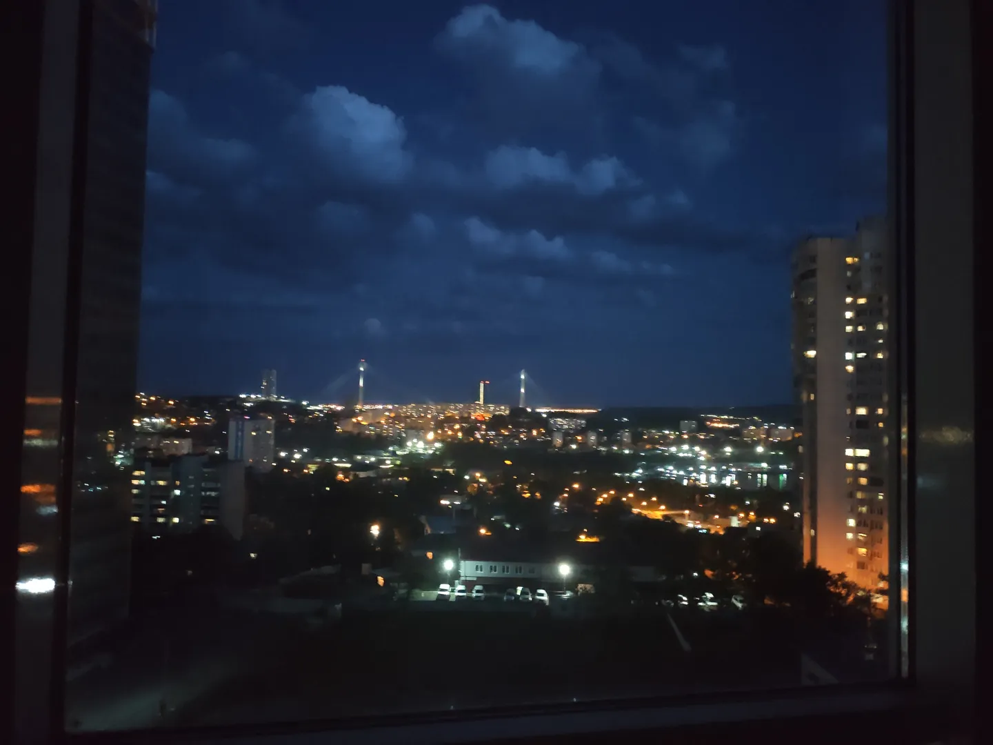 Ночной вид из окна 
