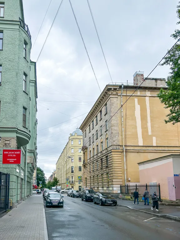 Эксклюзивная студия в историческом районе рядом с метро