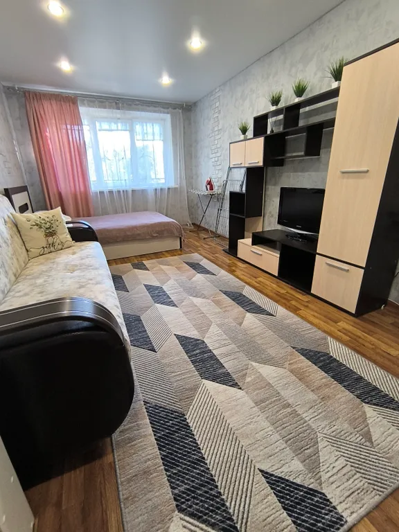 Двухкомнатная уютная квартира  рядом с парком Притяжение