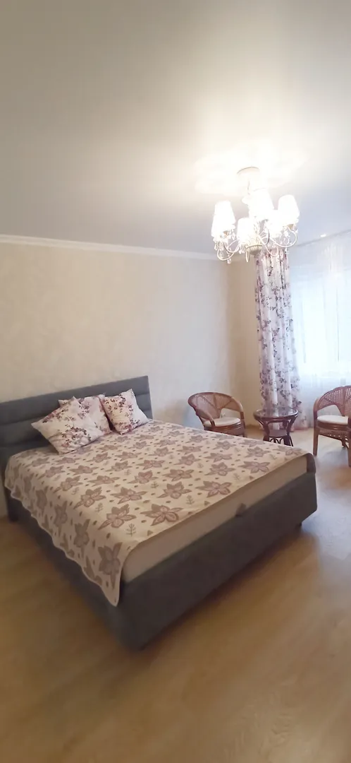 Двуспальная кровать 160х200