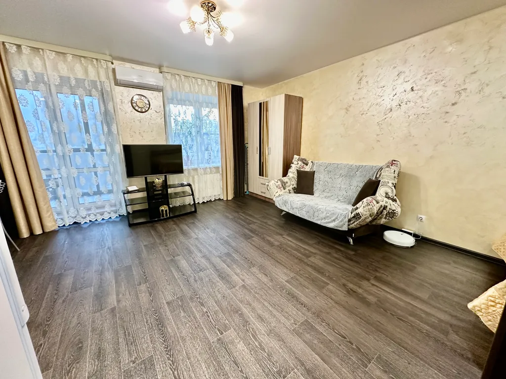 Уютная квартира в самом центре города в элитном доме Парус deluxe