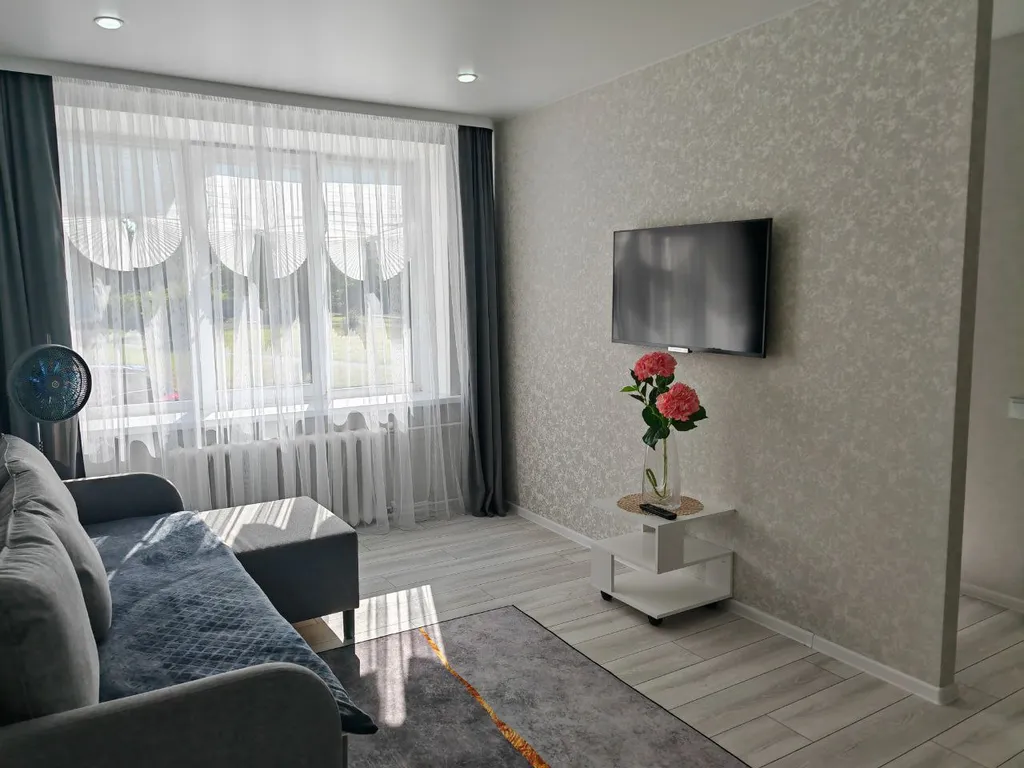 Новая 2-х комнатная квартира с евроремонтом в центре