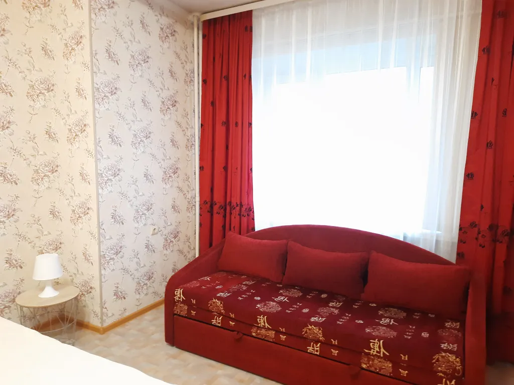 Уютная квартира в самом центре Сургута на проспекте Ленина 50