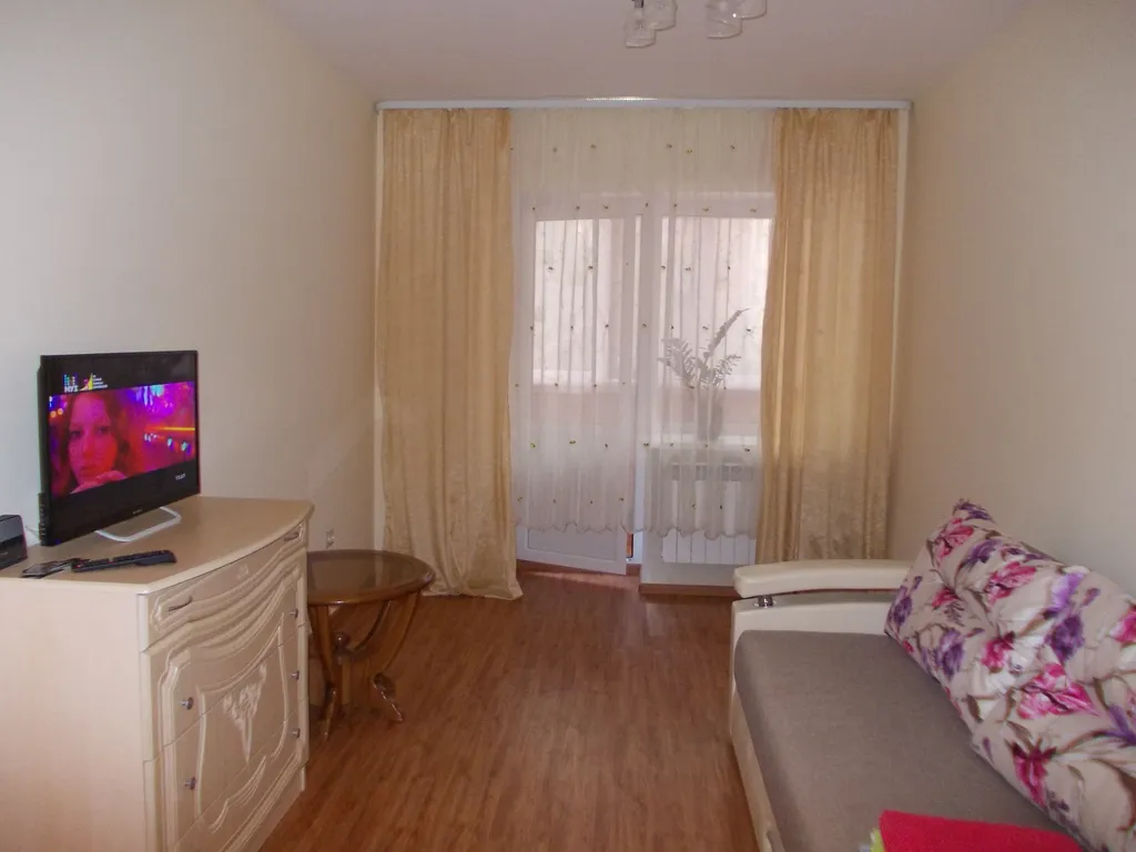 1-комнатная Квартира — аренда посуточно в Черногорск