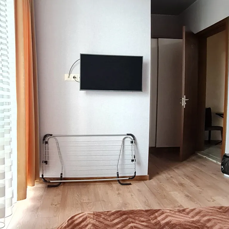 Уютная студия у подножья горы недалеко от пляжа Гонио и Батуми