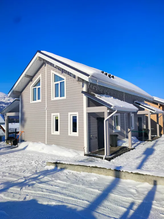 Коттедж Апартаменты №1 с видом на склоны горы Зеленой — аренда посуточно в Шерегеш