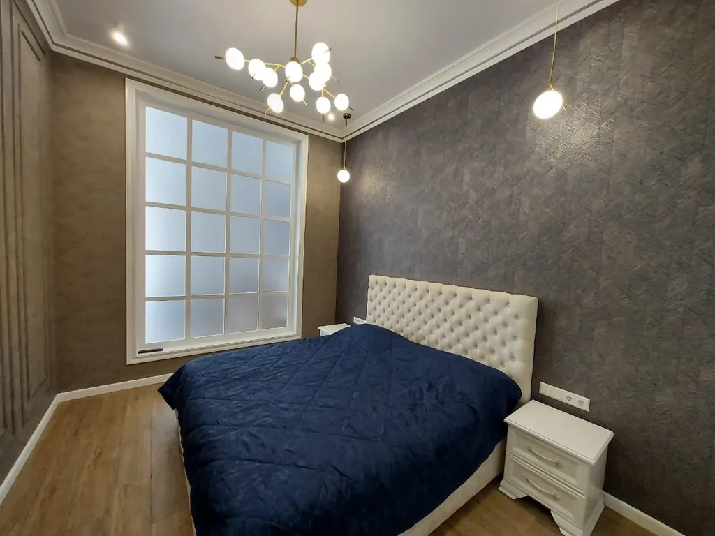 Апартамент в престижном доме на первой береговой линии