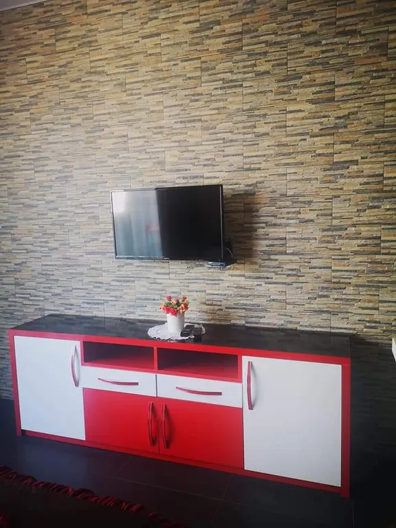 Next orange apart hotel