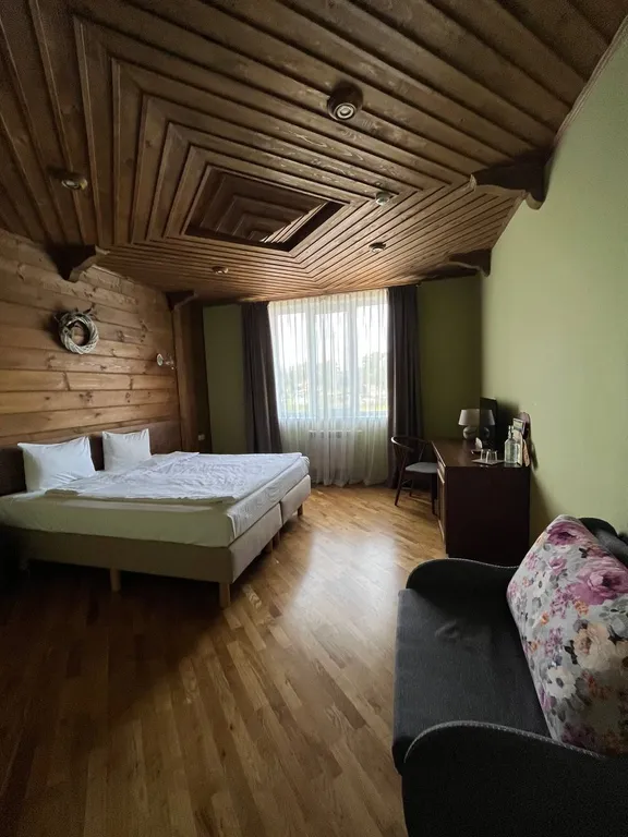 Стандартный двухместный номер с дополнительной кроватью