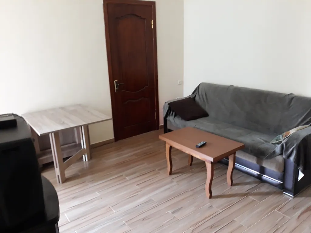 Квартира 2-комнатная Квартира — Батуми