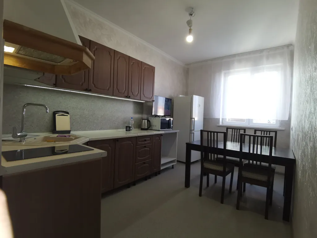 Трёшечка недалеко от парка и стадиона Краснодар