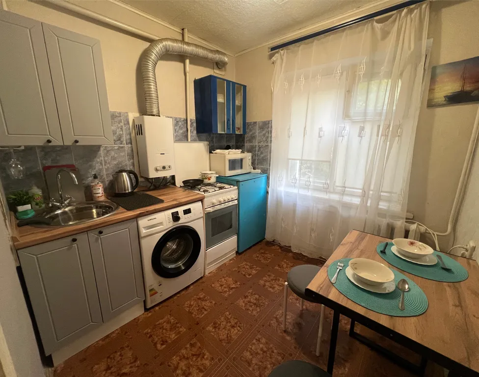 Квартира рядом с Областной больницей, ИФНС, магазином Хлеб соль