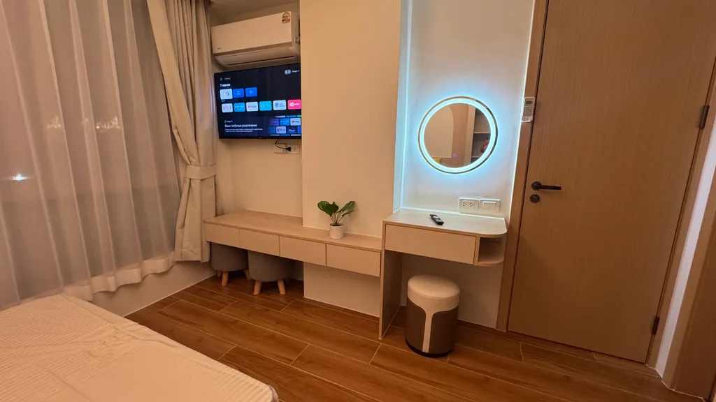 Новая супер однушка с бассейном и морем