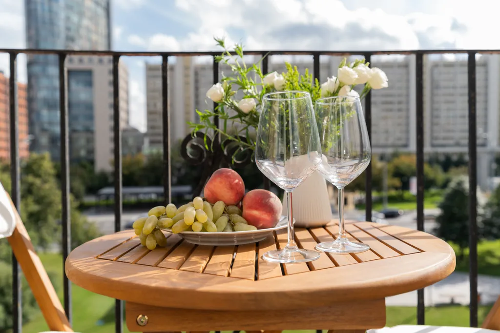 Квартира Эстетичные апартаменты с французским балконом у Садового — Москва