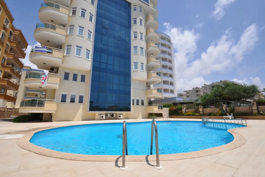 Квартира на первой линии моря