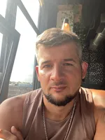 Артём  Родачинов