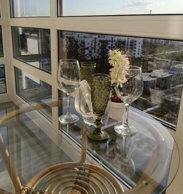 Уютная видовая современная квартира