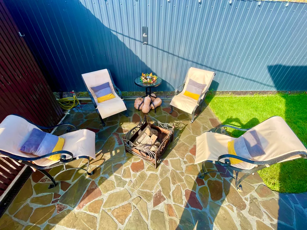 Дом с теплым бассейном и банным чаном Краснодар