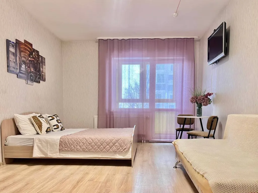 Квартира Студия Апарт Гулливер с лоджией в центре — аренда посуточно в Пермь