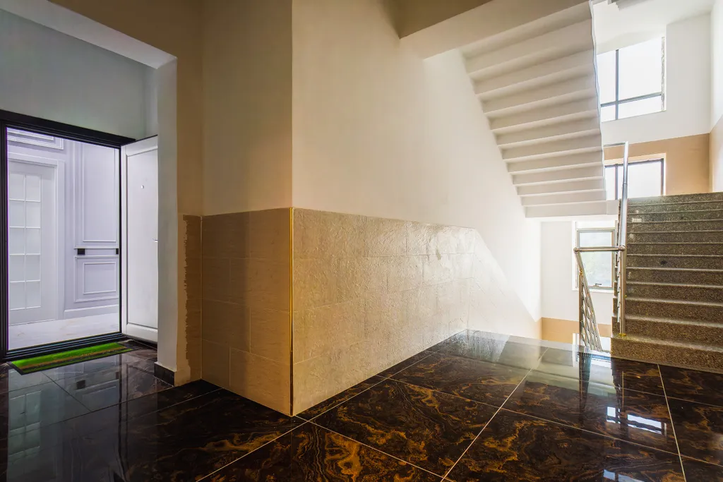 Большая 3х комнатная квартира в Ц-1