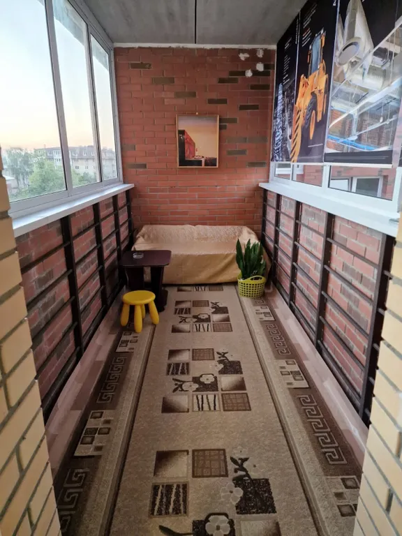 Квартира с ремонтом в новом доме с огороженной территорией