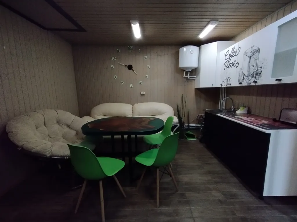 4-комнатный Дом