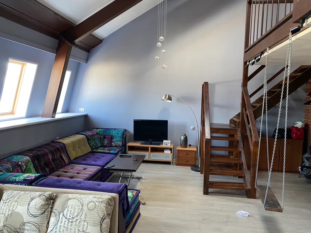 Апартамент двухуровневый Качелька