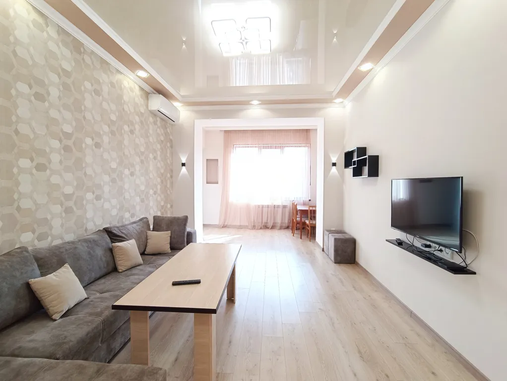 3-комнатная Квартира — аренда посуточно в Ереван