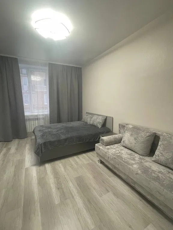 Добро пожаловать в современный, стильный апартамент