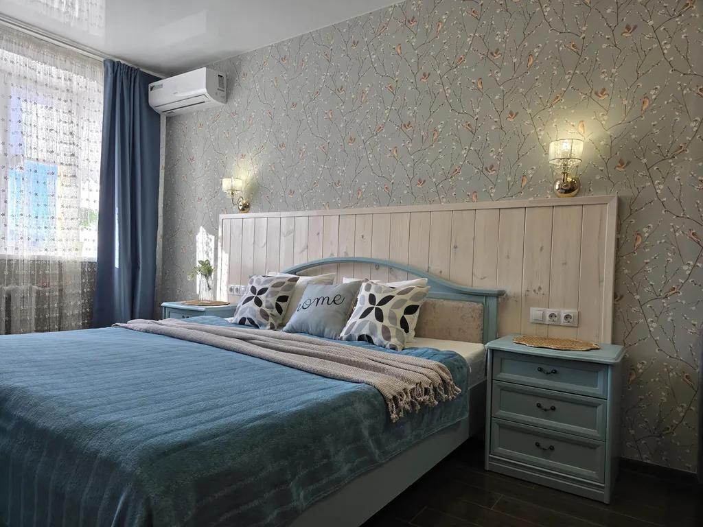 Евродвушка рядом с МТЛ Ареной, панорамный вид на Волгу