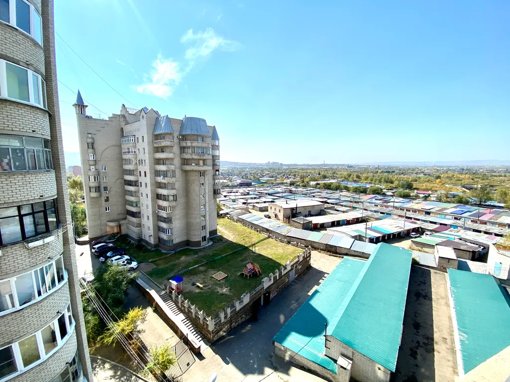 4-комнатная Квартира