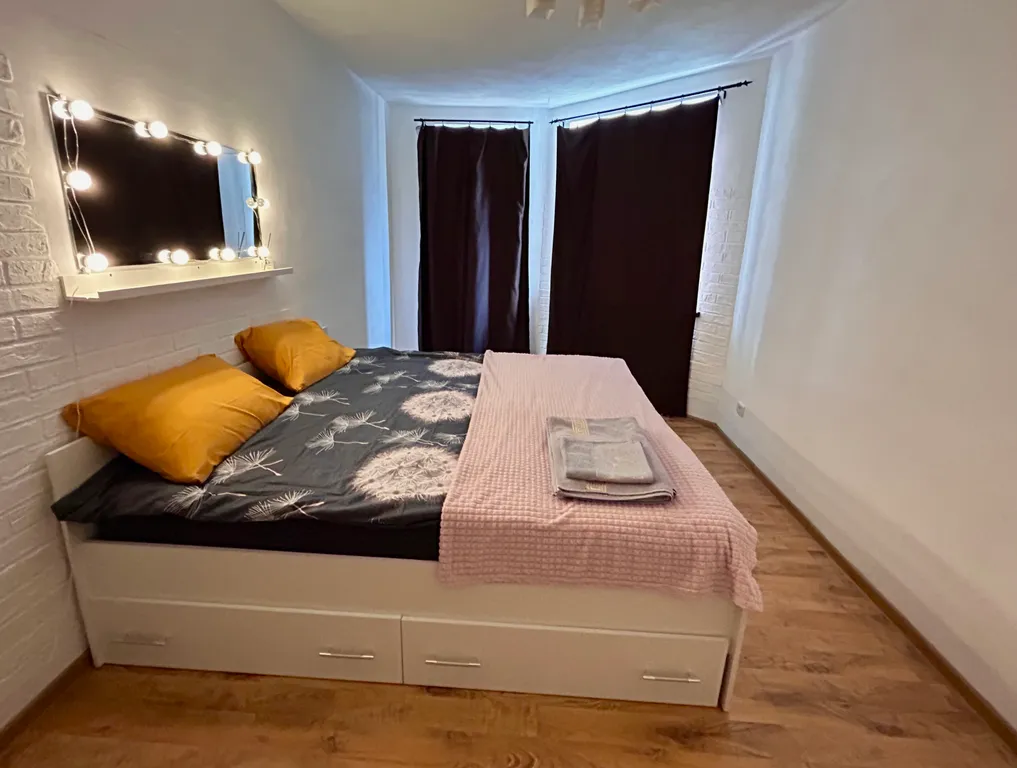 Квартира 1-комнатная квартира с видом на весь Питер — Бугры