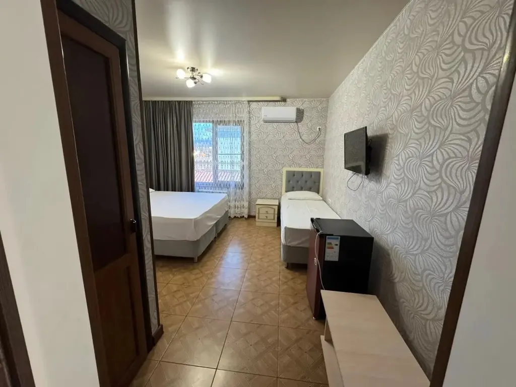 Квартира Комната номер 5 в гостевом доме Морская ласточка — Сириус