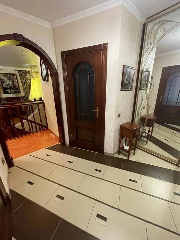 Двухуровневая квартира со всеми удобствами на большую семью