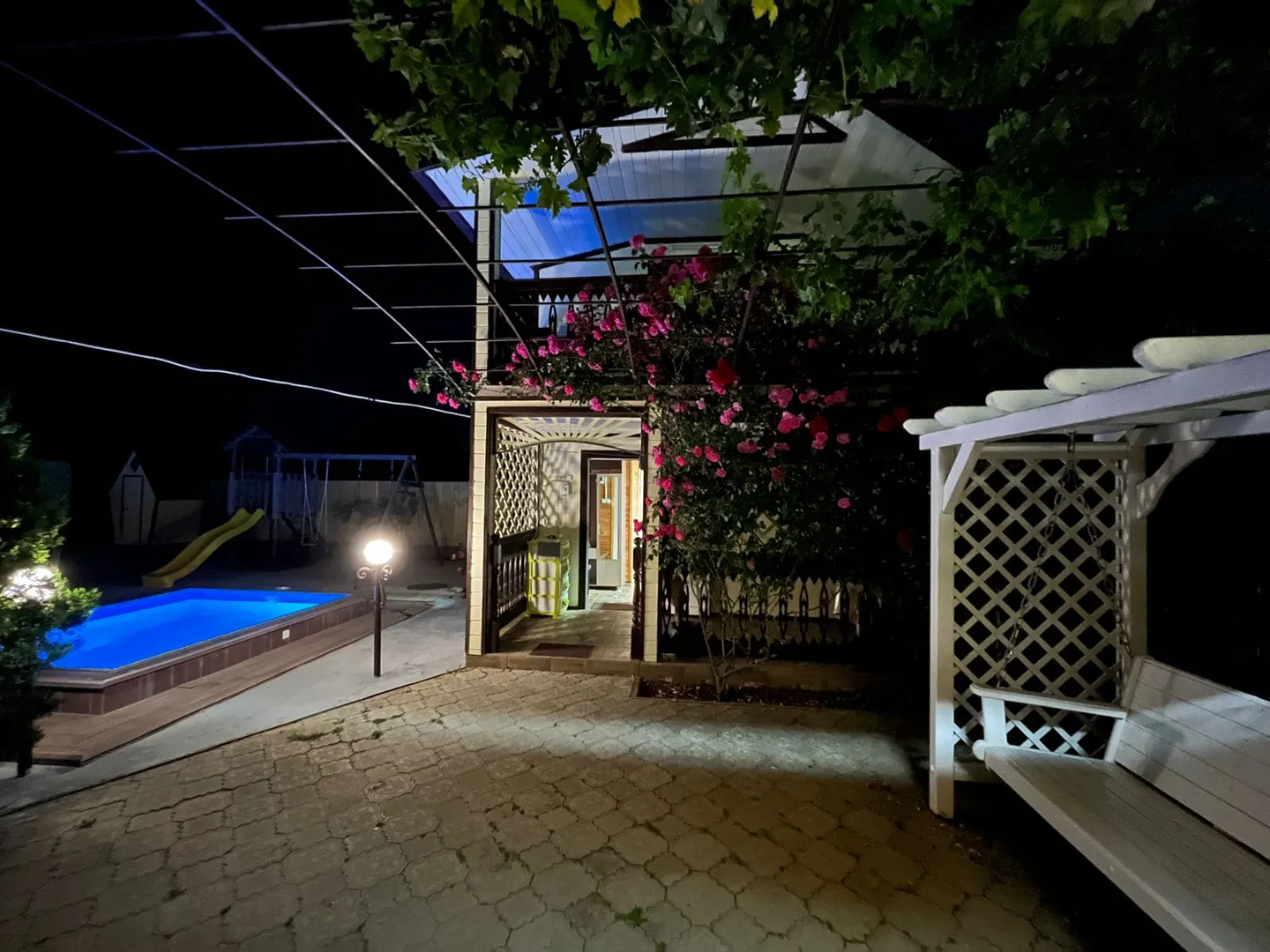 Фото