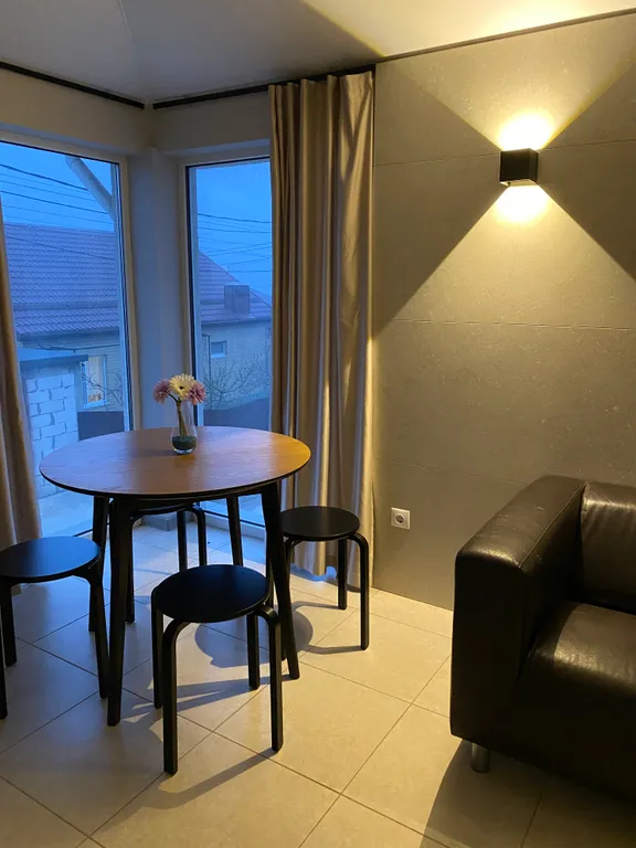 Дом с бассейном, баней и видом на море